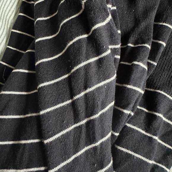 Fine knit Navy Striped Zara Top - Picture 2 of 5
